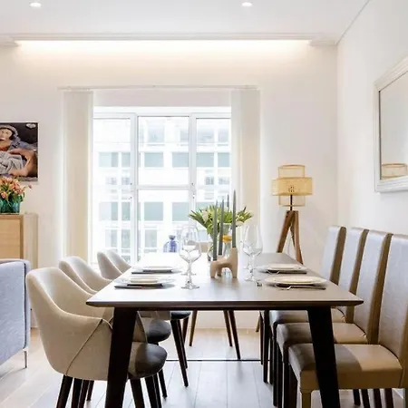 Coven Garden - Luxury *