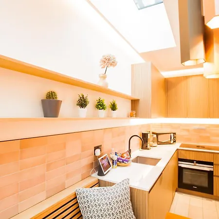 Luxury Kensington House Apartment London