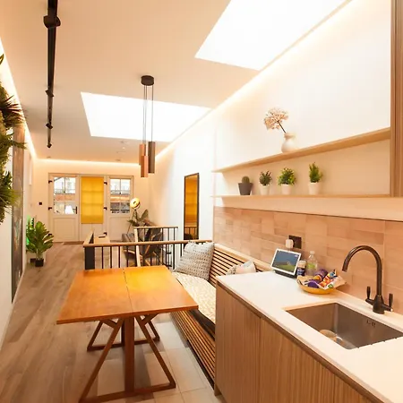 Luxury Kensington House Apartment London