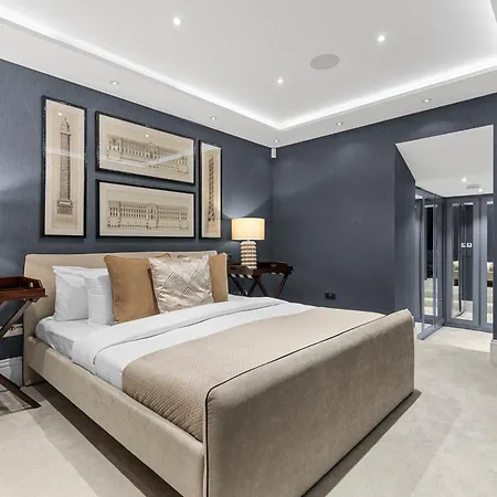 Duplex Retreat Apartment London