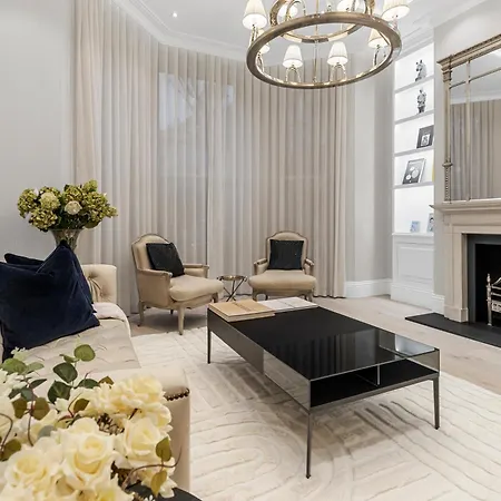 Duplex Retreat * London