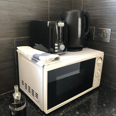 Apple House Heathrow Airport 3* Hillingdon