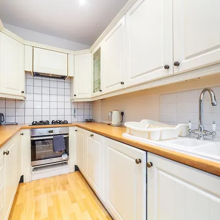 Amazing 1bd In Victorian House - Lewisham Park * London