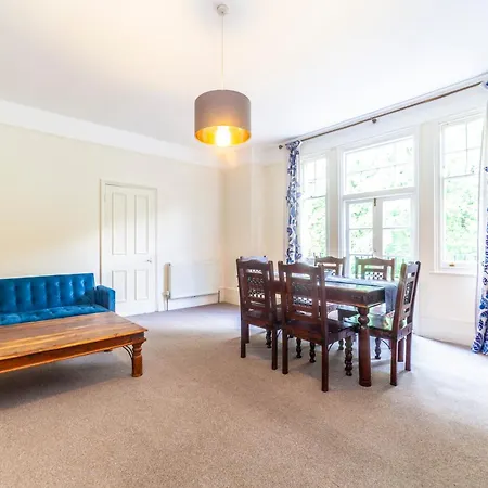 Amazing 1bd In Victorian House - Lewisham Park Apartment