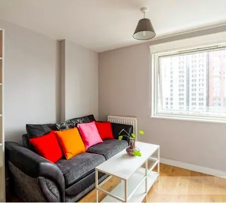 Skyline View - Of London. Apartment *