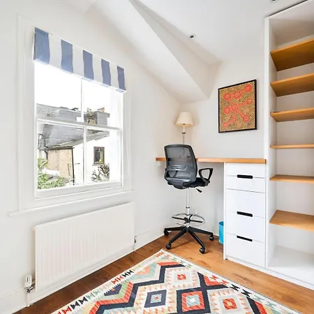 Guestready - Family Retreat In Battersea London