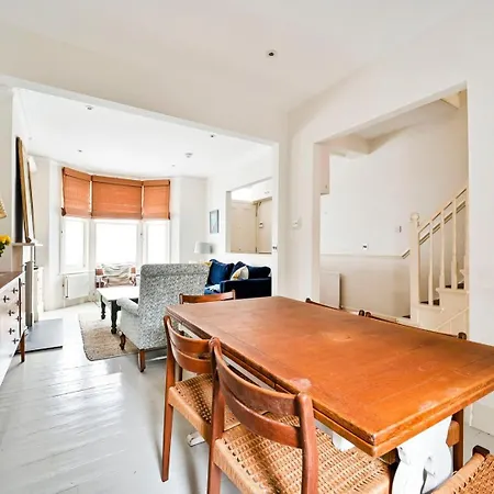 Guestready - Family Retreat In Battersea * London