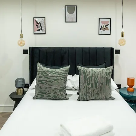 Central London Studio * London