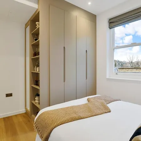 New In Kensington -2 Bedrooms 2 Baths