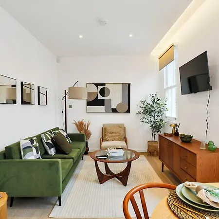 Apartment New In Kensington -2 Bedrooms 2 Baths