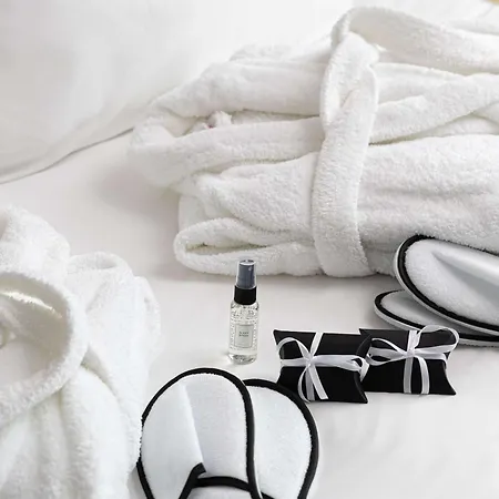 Mercure Earls Court فندق 4*