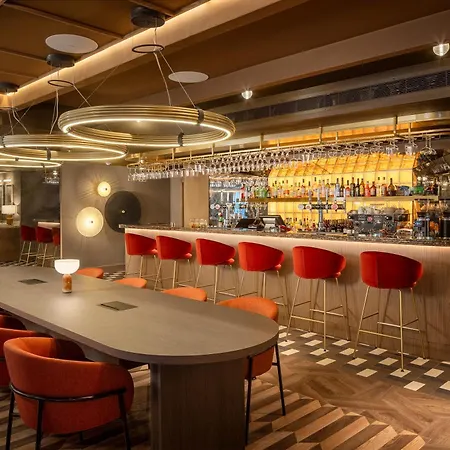Mercure Earls Court لندن
