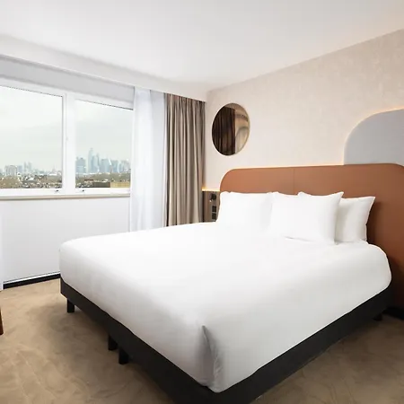 Mercure Earls Court فندق 4*