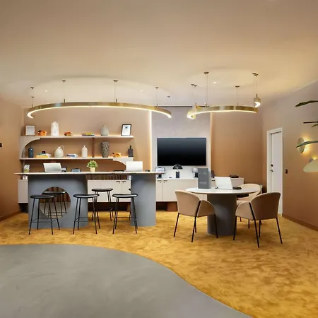 Mercure Earls Court فندق لندن