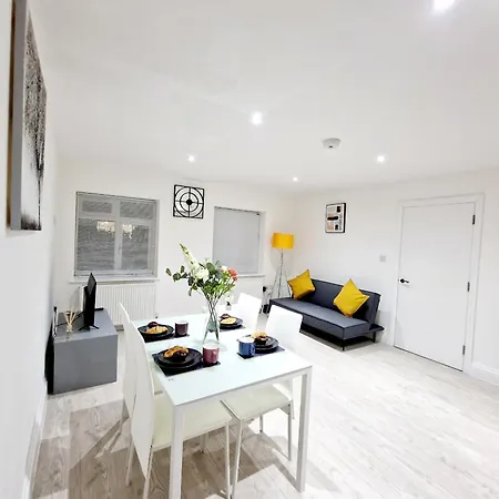 Zdnu 2 Bedroom Reeani Apartamento *