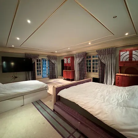 Guest house The Bishops