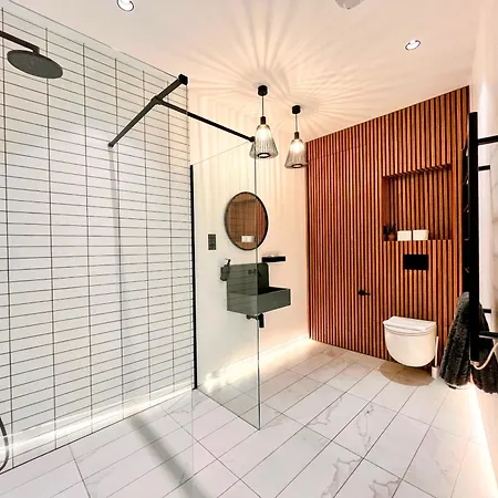 Luxury Kensington House Apartment *