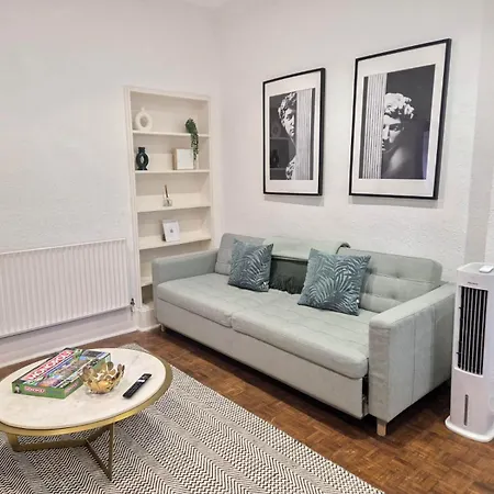 Stylish 2-bedroom Near Abbey Road, Maida Vale London