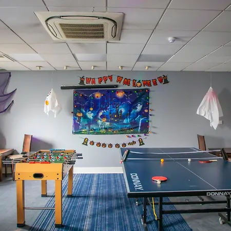 Express Royal Docks By Ihg Hotel 3*