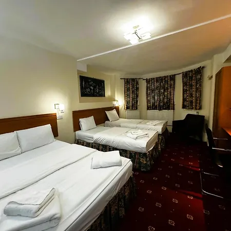 Bridge Park Penzion 3*