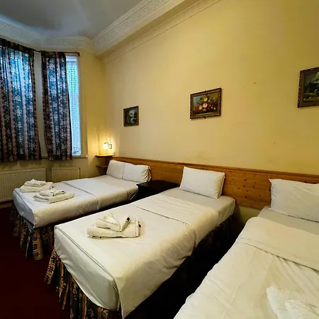 Bridge Park Penzion 3*