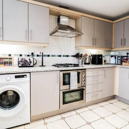3br House With Parking Near Iron Pier Thames River Holiday home