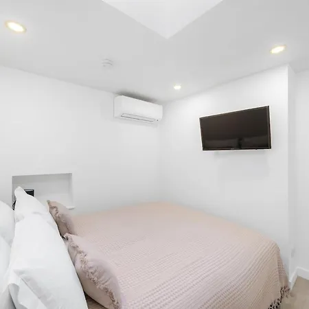 Apartment New 1bed With Ac Near Portobello London