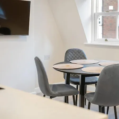New 1bed With Ac Near Portobello