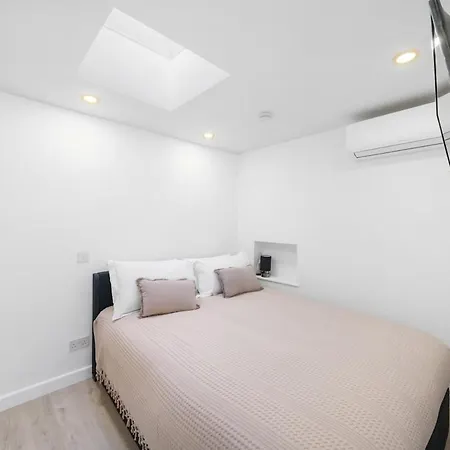 Apartment New 1bed With Ac Near Portobello *