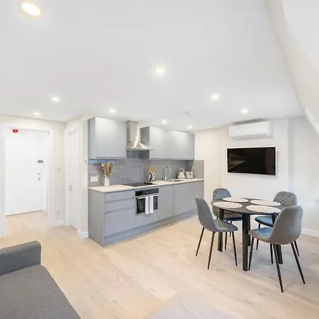 New 1bed With Ac Near Portobello *