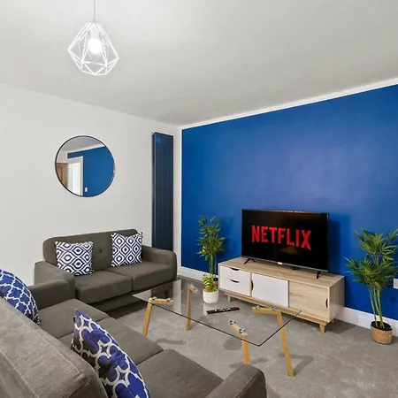 Aisiki At Barnet, Ground Floor 2 Bedroom &1 Bathroom Pet-friendly Flat, Double Beds With Free Wi-fi Apartment *