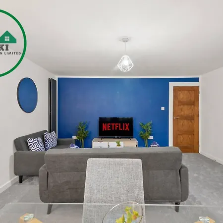 Apartment Aisiki At Barnet, Ground Floor 2 Bedroom &1 Bathroom Pet-friendly Flat, Double Beds With Free Wi-fi *