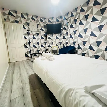 2 Bedroom Flat In Greenwich Next To Cutty Sark