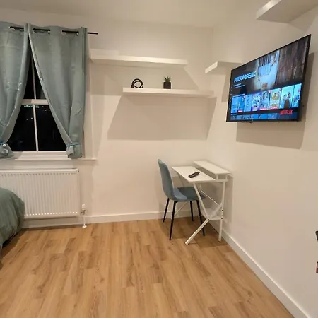 Apartment Westfield Kensington London