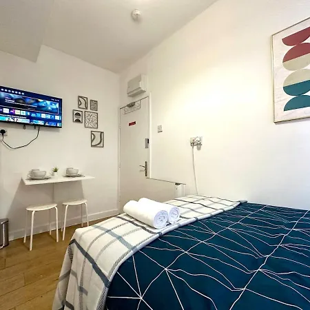 Cozy Flat In Centre Apartment London