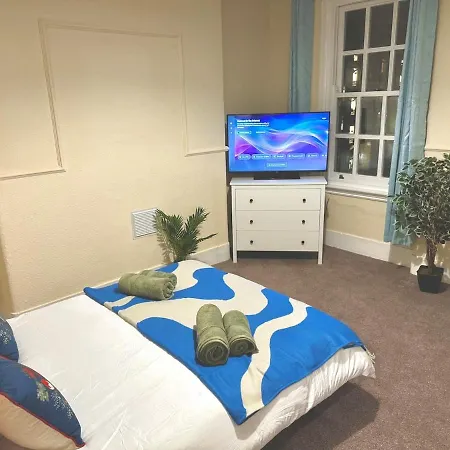 Bridge Sleep 4, 1 Bedroom Apartment