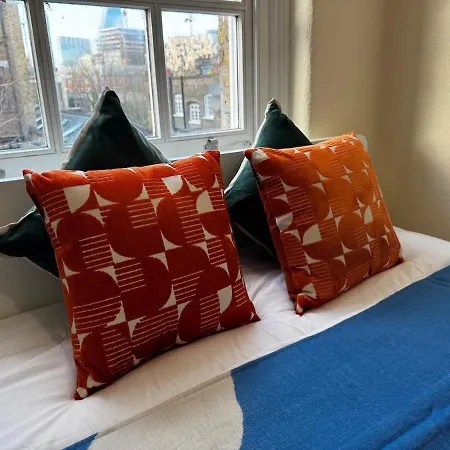 Bridge Sleep 4, 1 Bedroom *