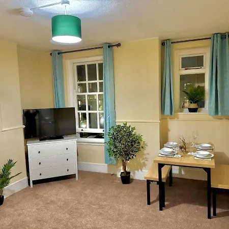 Bridge Sleep 4, 1 Bedroom Apartment *