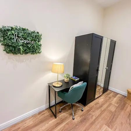 Cozy 2-bedroom With Free Wi-fi In Shepherds Bush Near Westfield * London