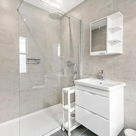 Luxury 2-bed Gated - Next To Paddington Station * London
