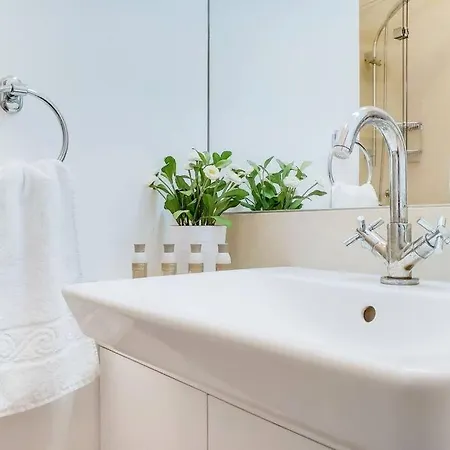 Apartment Vy6 - Stylish Loft-style 1-bed Near Borough Market