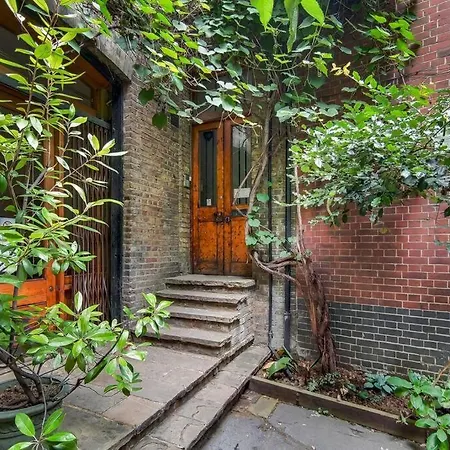 Vy6 - Stylish Loft-style 1-bed Near Borough Market * London