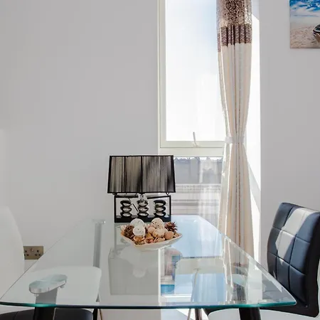 Brand New 2 Bedroom 2 Bath Flat At Brixton Station And O2 For Max 8 Guests *