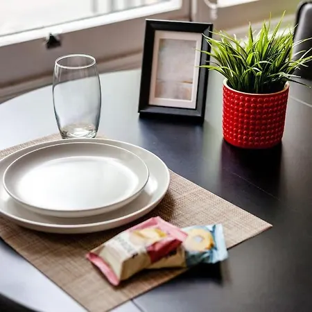 Bayswater Bliss Apartment *