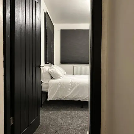 Апартаменты 2 Bedroom Flat By Bridge & The Shard Лондон