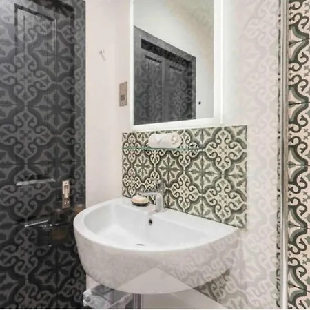 Apartment Charm - Soho Mayfair