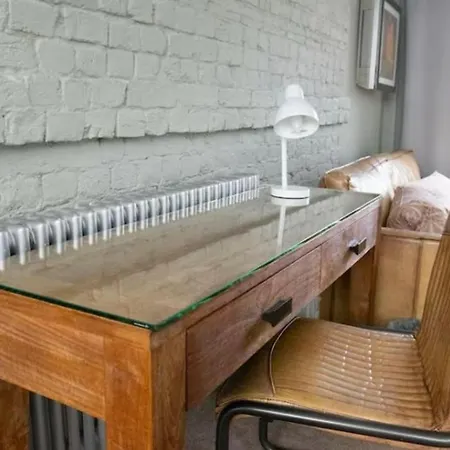 Charm - Soho Mayfair Apartment *