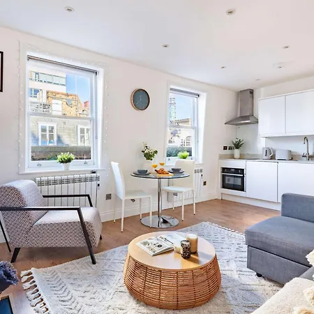 Bnbnova - Fitzrovia With Balcony Near Oxford Circus London