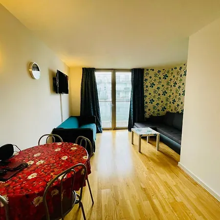 Luxury 1 Bed Flat At Wembleypark London