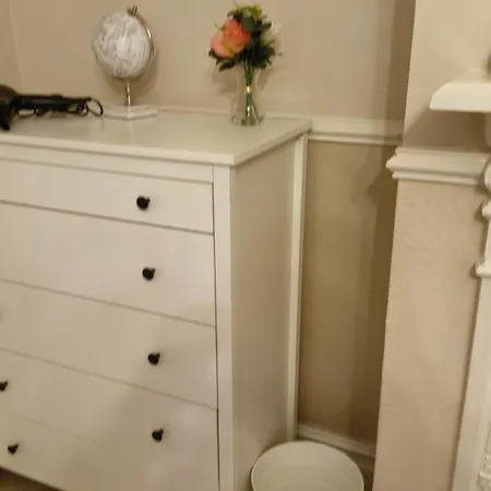 Charming Flat In Wimbledon * London